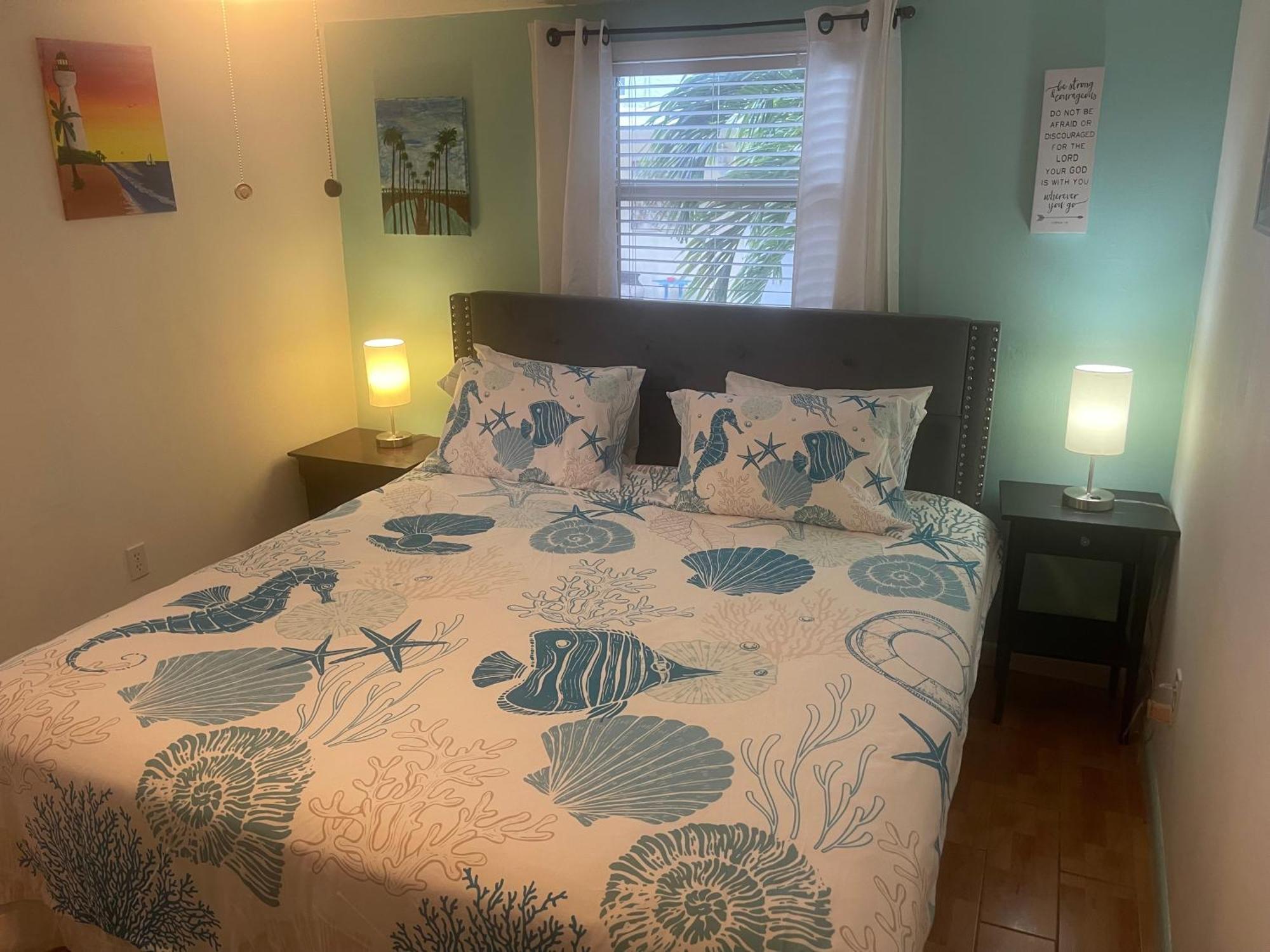 2Br Comfortable Downtown House Near Beach And More غرب شاطئ بالم المظهر الخارجي الصورة