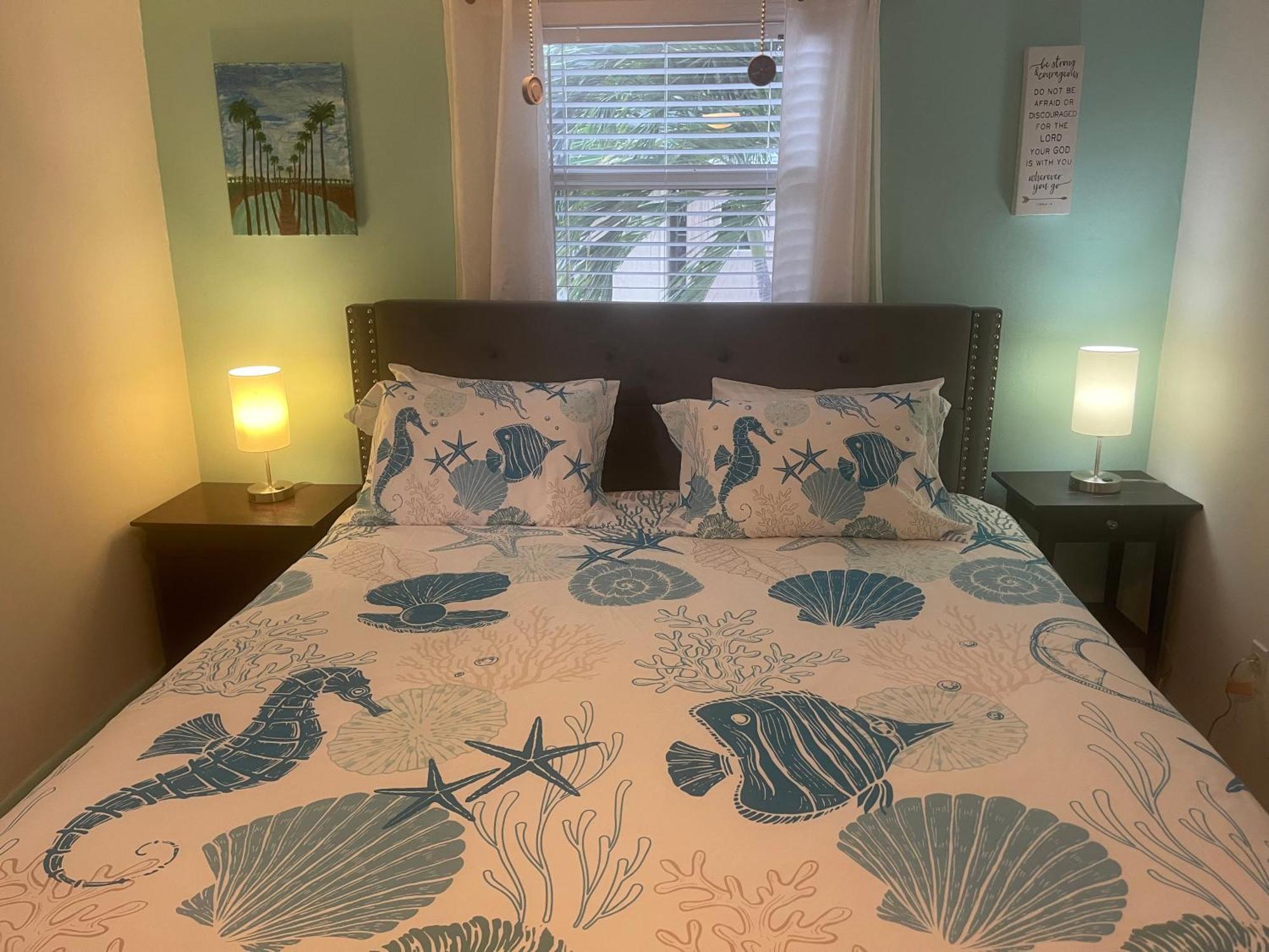 2Br Comfortable Downtown House Near Beach And More غرب شاطئ بالم المظهر الخارجي الصورة
